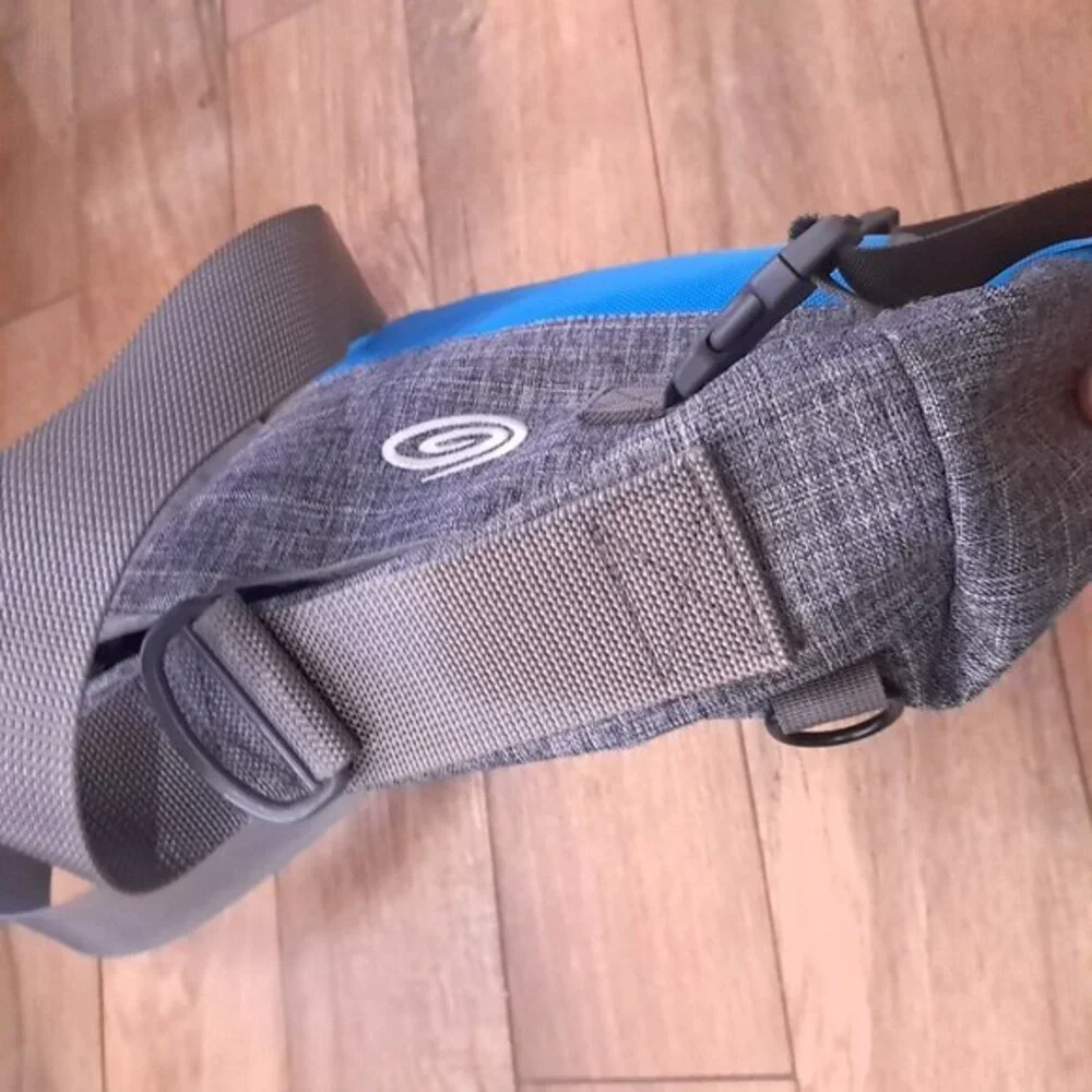 Timbuk2 Freestyle Plus Messenger Shoulder Bag Blue Gray cream grey crossbody‎